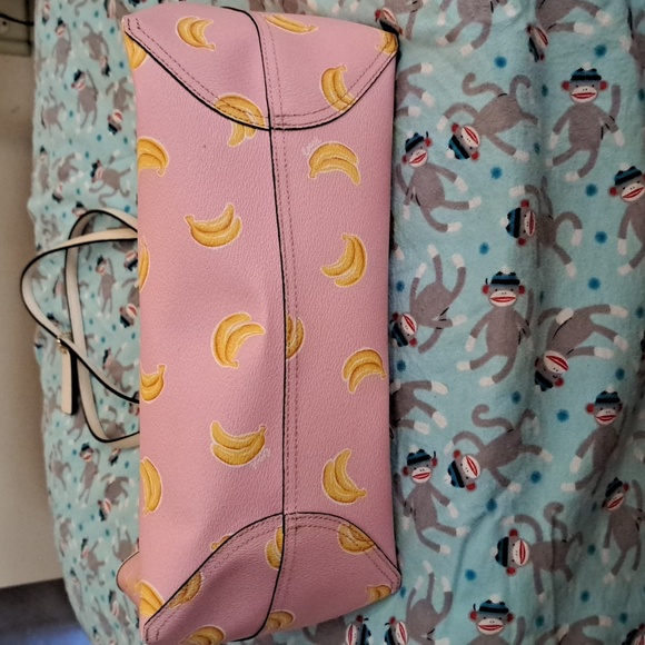 Coach Reversible Tote Banana Print - Picture 6 of 9